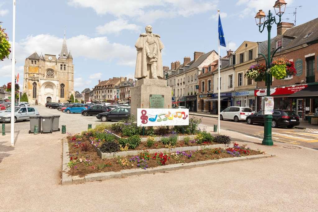 Og City, Hotel Acadine Le Neubourg Exterior photo